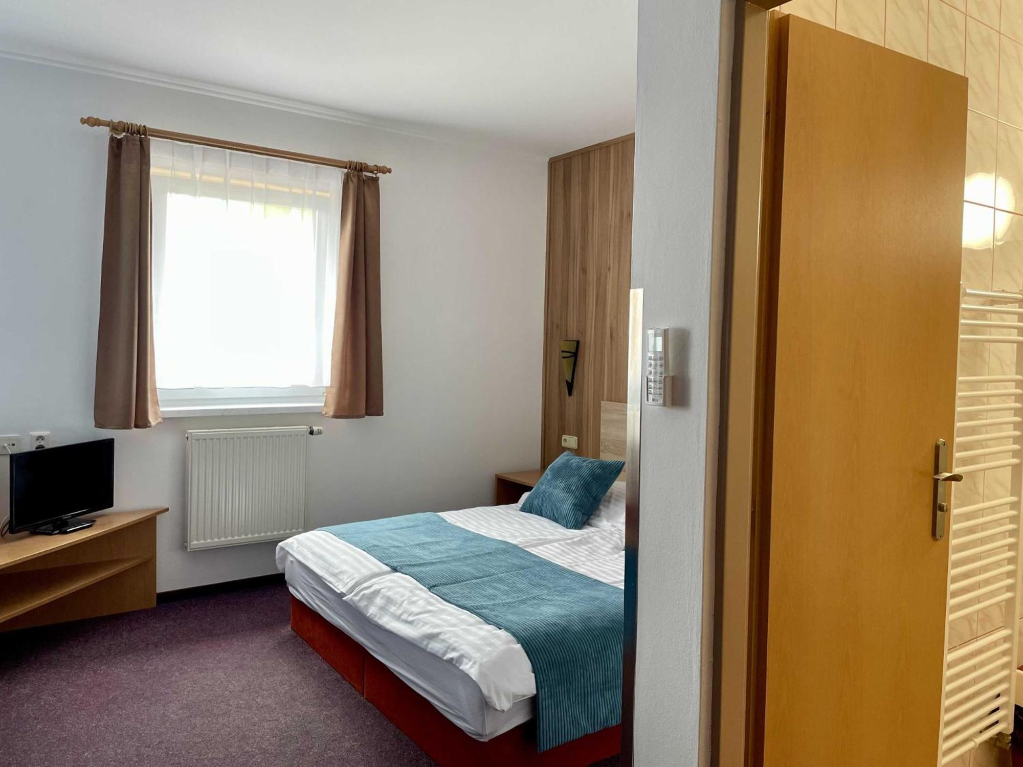 Penzion Moravska Oaza Valtice Zimmer foto
